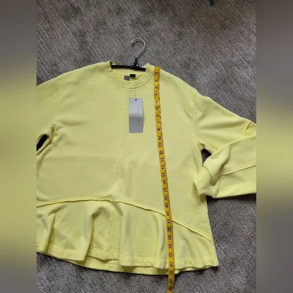 Sweatshirt - Picture 8 of 11